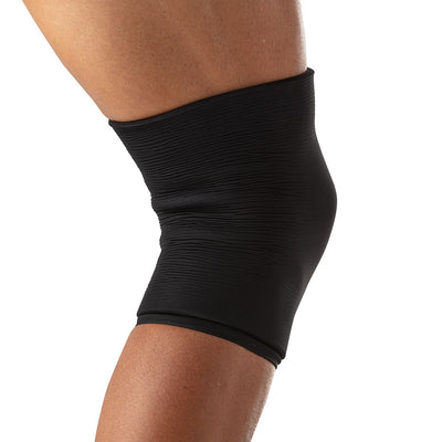 Shock Doctor Flex Ice Therapy Knee/Thigh Compression Sleeve - Back View