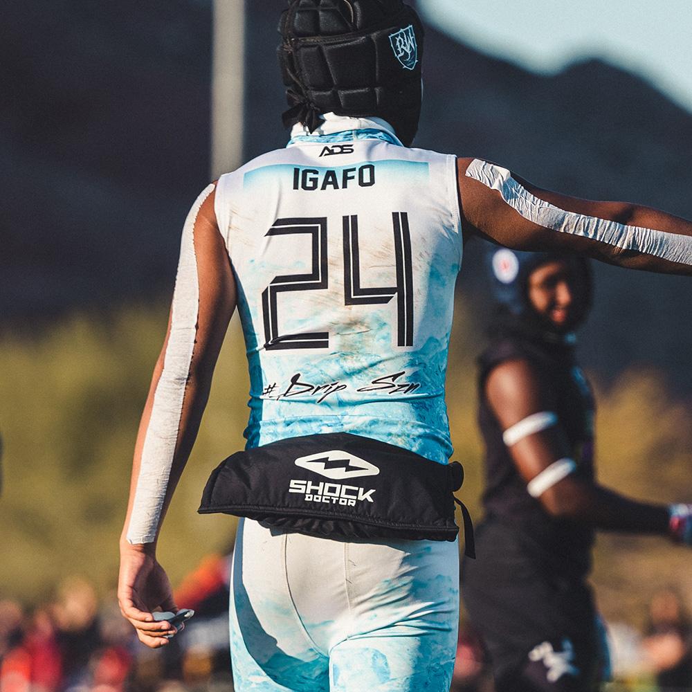 Football Hand Warmer – Shock Doctor